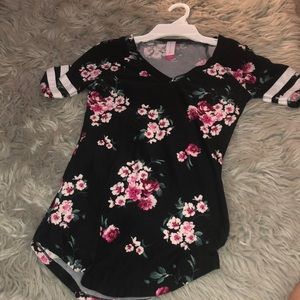 Floral Fitted short sleeved shirt